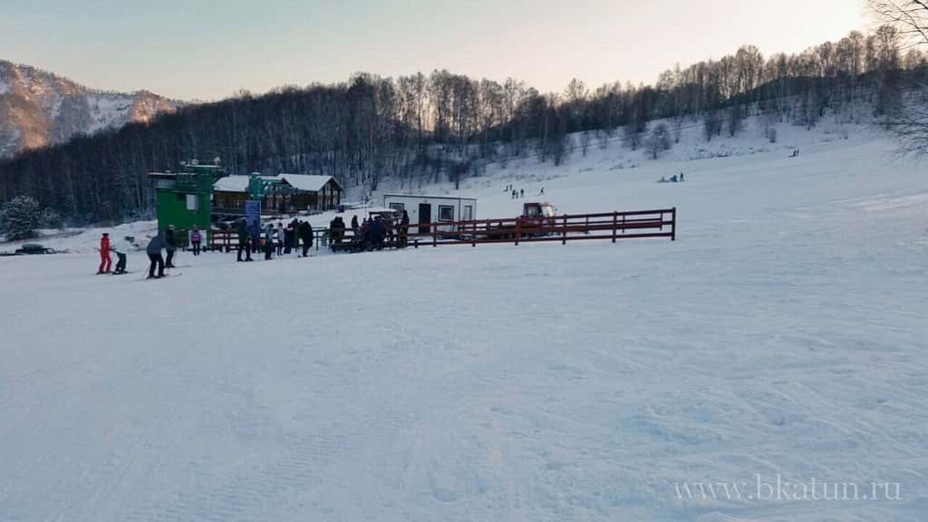 Горнолыжный комплекс ТК Бирюзовая Катунь сезон 2018